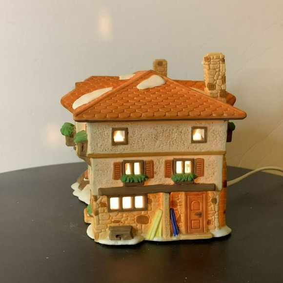 Dept 56 Gasthof Eisl Alpine Village Lighted Christmas Building from 1986 - Picture 8 of 12